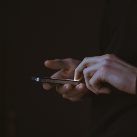 Απάτη με πρωταγωνιστή αστυνομικό που υποδυόταν τον οικονομολόγο και εξαπατούσε πολίτες