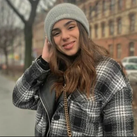 H 21χρονη φοιτήτρια Έμμα Καρυωτάκη παρασύρθηκε από το αυτοκίνητο που οδηγούσε ο 27χρονος και κατέληξε μετά από πέντε ημέρες μάχης σε νοσοκομείο της Θεσσαλονίκης