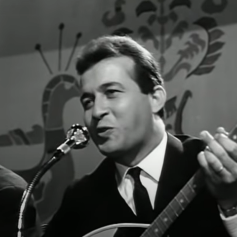 Ο Δημήτρης Παπαμιχαήλ στην ταινία «Διπλοπενιές»