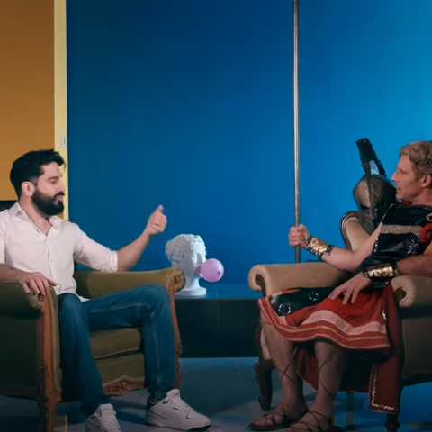 Διονύσης Ατζαράκης και Λευτέρης Ελευθερίου ως «Μέγας Αλέξανδρος»