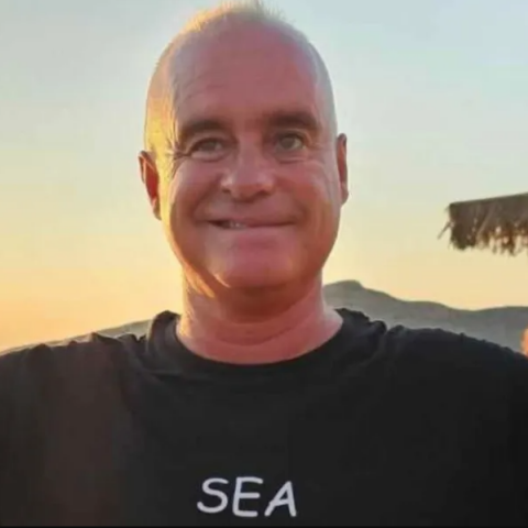 Ο 59χρονος Αμερικανός τουρίστας που εξαφανίστηκε στην Αμοργό