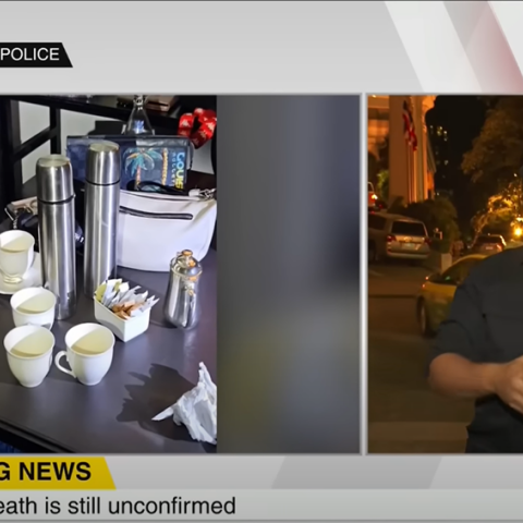 Στιγμιότυπο από τα φλιτζάνια στο δωμάτιο του ξενοδοχείου όπου βρέθηκαν οι έξι νεκροί στην Ταϊλάνδη