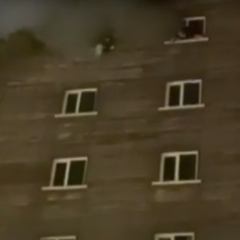 Τουρκία: Γονείς έριχναν τα παιδιά τους από τα παράθυρα για να γλιτώσουν από τη φωτιά στο ξενοδοχείο