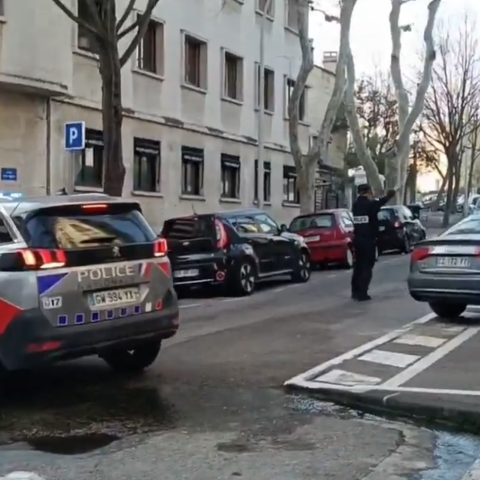 Έκρηξη κοντά στο ρωσικό προξενείο στη Μασσαλία