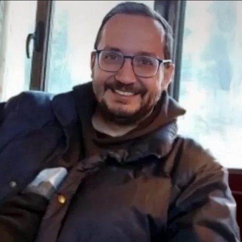 Βασίλης Καλογήρου