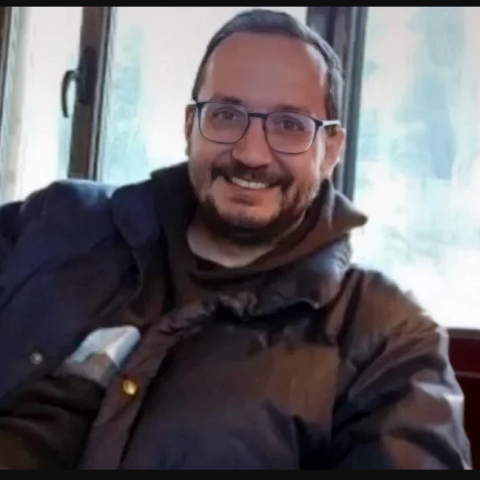 Βασίλης Καλογήρου