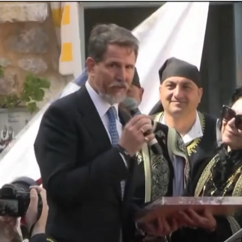 Παύλος Ντε Γκρες