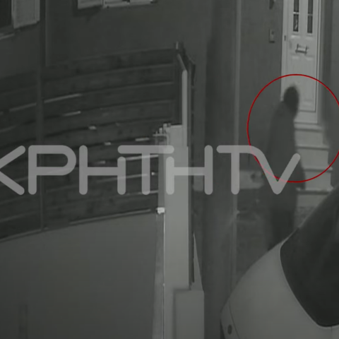 Ηράκλειο: Η στιγμή που η 32χρονη πετάει το μωρό στον κάδο απορριμμάτων