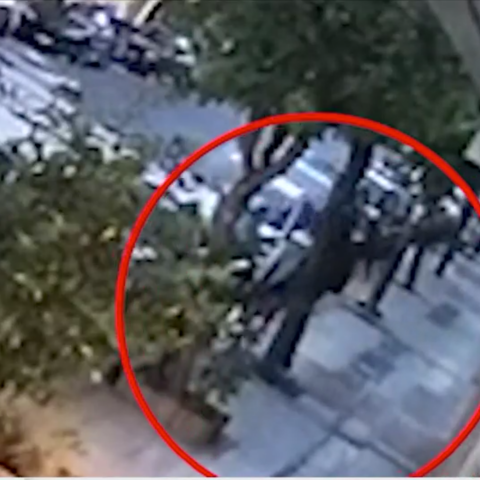 Οι δράστες της ληστείας και της επίθεσης στην οικιακή βοηθό στον Άγιο Παντελεήμονα