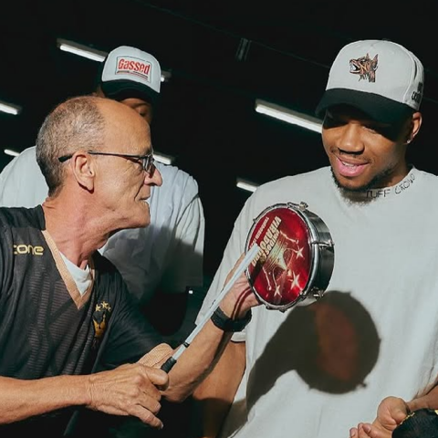 Ο Γιάννης Αντετοκούνμπο στη Βραζιλία