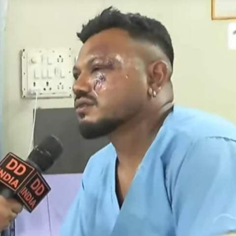 Ινδία: «Είδα ανθρώπους να πεθαίνουν» - Ο επιζών της μοιραίας πτήσης περιγράφει πώς βγήκε από τα συντρίμμια