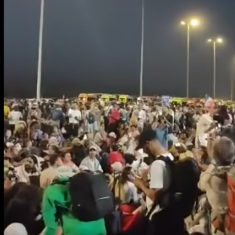 March to Gaza: Οι αιγυπτιακές Αρχές απώθησαν τους ακτιβιστές και τους μετέφεραν με τη βία στο Κάιρο