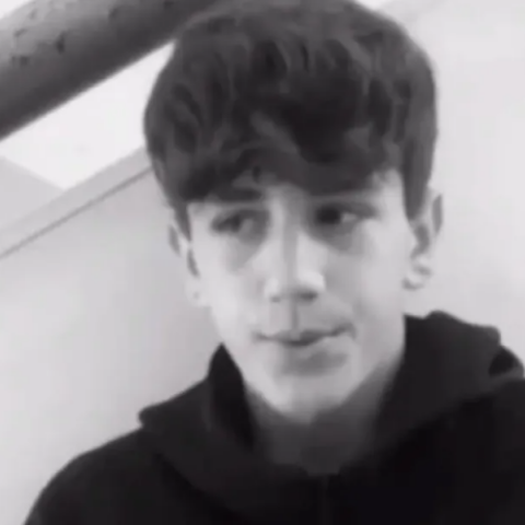 «Είναι μια καινούρια ζωή που μου χαρίζει» - Συγκλονίζουν οι λήπτες των οργάνων του 14χρονου που πνίγηκε στον Άραχθο