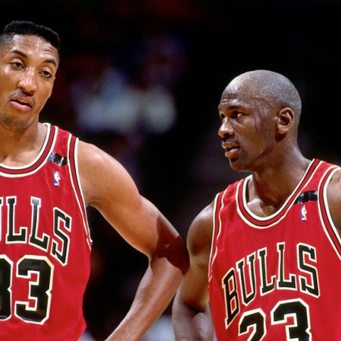 Πίπεν: Game 7; Τι είναι αυτό; Τα 6 δαχτυλίδια μου κάνουν πολύ θόρυβο