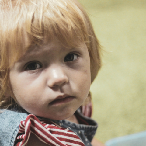 Παιδιά σε συνθήκες Ντίκενς στη σύγχρονη Αγγλία – Η φτώχεια έγινε η νέα κανονικότητα