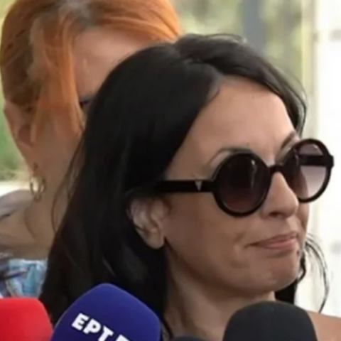 «Αισθάνομαι δικαιωμένη»: Για πρώτη φορά η καταγγέλλουσα εμφανίστηκε δημόσια μετά την απόφαση ενοχής του ηθοποιού