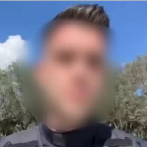 Ο πρώην αστυνομικός και TikToker