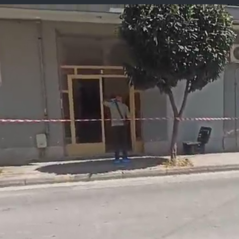Το σπίτι όπου καταγράφηκε το έγκλημα στον Βόλο