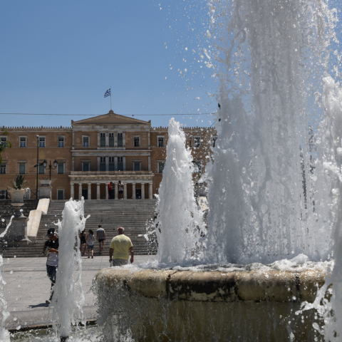 Επαναλειτουργεί το σιντριβάνι της πλατείας Συντάγματος - Συντηρήθηκε μετά από 153 χρόνια
