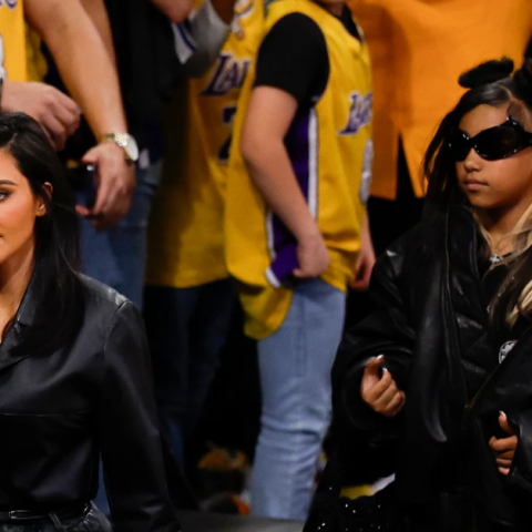 Αντιδράσεις για την Κιμ Καρντάσιαν για το επικίνδυνο piercing της 12χρονης κόρης της © CAROLINE BREHMAN