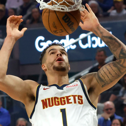 Μάικλ Πόρτερ Τζούνιορ: Μοιραζόταν το ενοίκιο με την πρώην του παρά το συμβόλαιο των $200 εκατ.