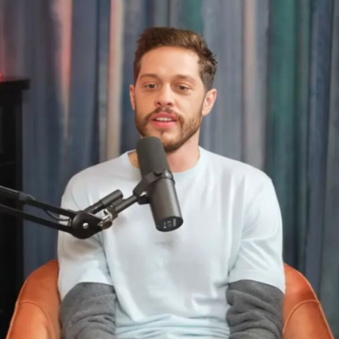 Πιτ Ντέιβιντσον: Η συζήτηση με τη μητέρα του που τον έπεισε να μείνει μακριά από τις καταχρήσεις