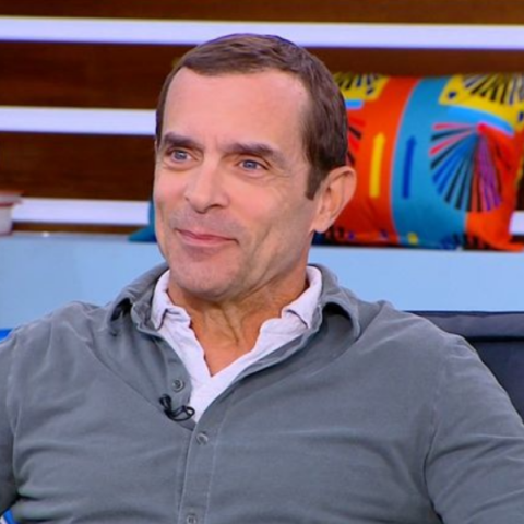 Κωνσταντίνος Μαρκουλάκης για την κατάθλιψη: Αν έχεις τη γνώση και την τύχη να απευθυνθείς σε αυτούς που πρέπει, επανέρχεσαι