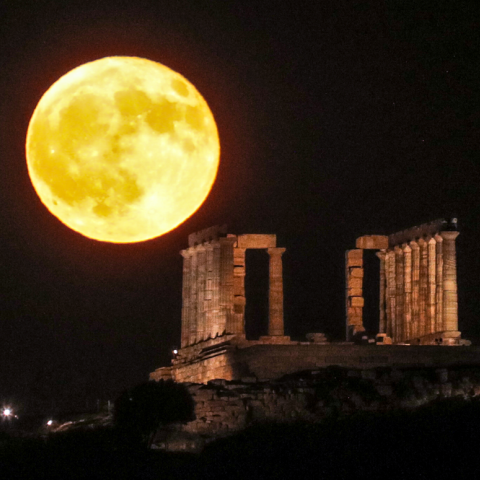 Υπερπανσέληνος Οκτωβρίου: Απόψε το ονειρικό θέαμα, το φεγγάρι της συγκομιδής
