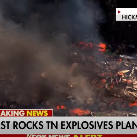 Τενεσί: Τουλάχιστον 19 αγνοούμενοι και «πολλοί νεκροί» από τη μεγάλη έκρηξη σε στρατιωτική εγκατάσταση 