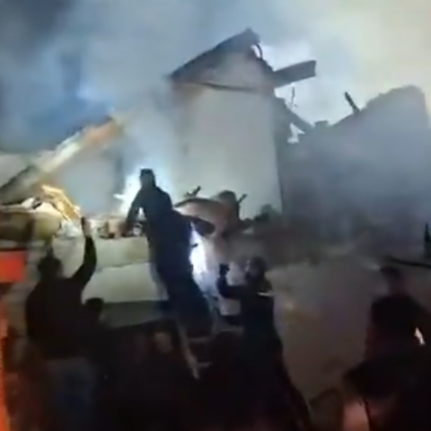 Συντρίμμια του κτιρίου που ανατίναξε 60χρονη στη Βερόνα