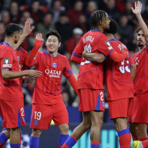 Οι παίκτες της Παρί Σεν Ζερμέν μετά την 7άρα στη Λεβερκούζεν