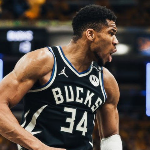 Με buzzer beater του Αντετοκούνμπο οι Μπακς νίκησαν τους Πέισερς - Το πανέμορφο καλάθι του Γιάννη που χάρισε τη νίκη στην ομάδα του