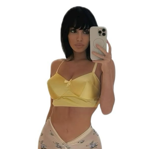 H Μπιάνκα Σενσόρι πήγε για ψώνια και προκάλεσε με την εμφάνισή της