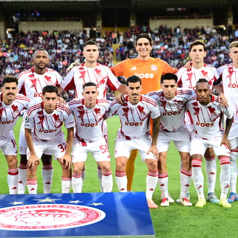 Οι παίκτες του Ολυμπιακού στο ματς με τη Μπαρτσελόνα