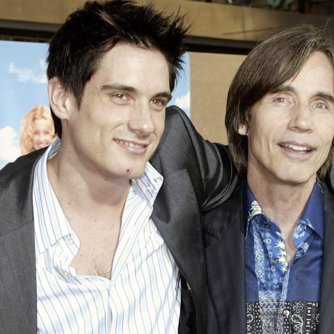 Πέθανε ο γιος του Τζάκσον Μπράουν, Ίθαν, σε ηλικία 52 ετών - Η ανακοίνωση της οικογένειάς του