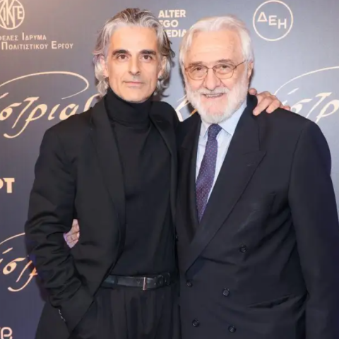 Ο Γιάννης Σμαραγδής απαντά στα «βέλη» για τον «Καποδίστρια»: «Νιώθω πόνο, υπάρχει σχέδιο από πίσω»