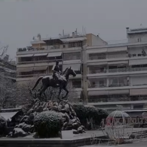 Χιόνια σε Καρδίτσα, Τρίκαλα και Καλαμπάκα - Δείτε εικόνες και βίντεο