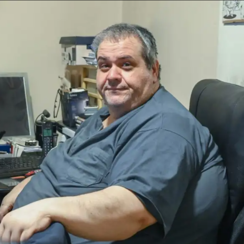 Κώστας Μακέδος