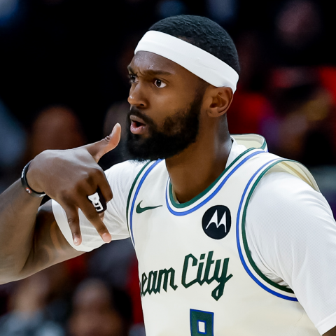 Μπακς: Οι Κλίπερς διέλυσαν τα «ελάφια» και τους βύθισαν ακόμη περισσότερο