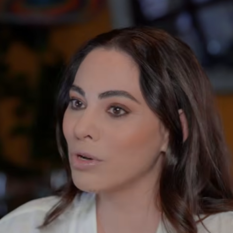 Ευρυδίκη Βαλαβάνη: Θήλαζα κι έκλαιγα, περνούσαν σκοτεινές σκέψεις από το μυαλό μου