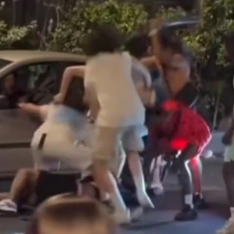 Εικόνες χάους στη Γαλλία με μαχαιρώματα, βιασμούς και άγριους ξυλοδαρμούς σε ετήσιο μουσικό φεστιβάλ