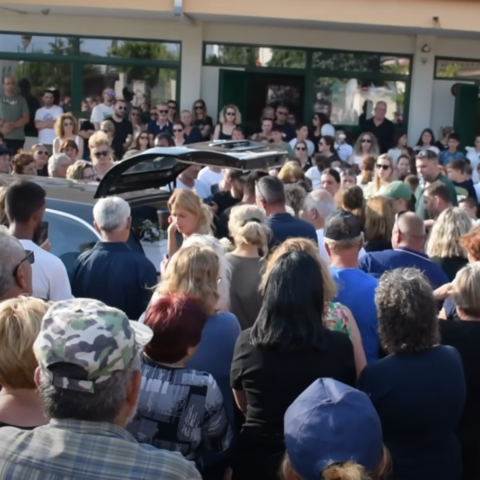 Άραχθος: Προάγεται στην αιωνιότητα των παιδικών μας αναμνήσεων - Το αντίο της δασκάλας του 12χρονου 