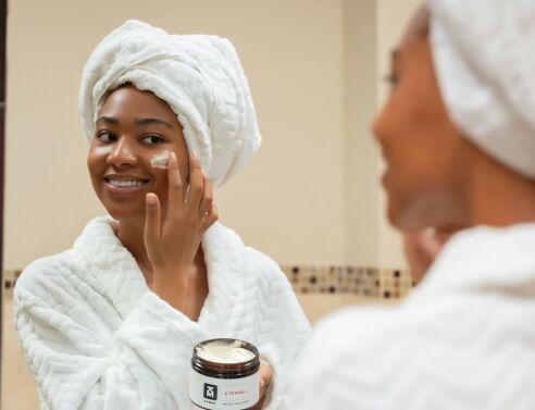 Cosmetorexia: Μικρά παιδιά ακολουθούν ρουτίνες skincare ενηλίκων