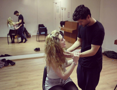 Η ερωτική σχέση ενός νεαρού ζευγαριού  γίνεται «πεδίο μάχης» στο Θέατρο 104