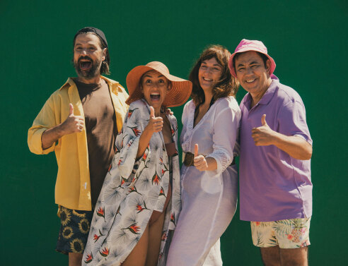 Καλιφόρνια Ντρίμιν 2,  20 χρόνια μετά του Βασίλη Κατσικονούρη, Σταύρος Καραγιάννης, Άννα Ελεφάντη, Στέλλα Ράπτη, Γιάννης Στόλλας