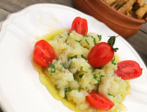 Μεζεδάκια μπακαλιάρου