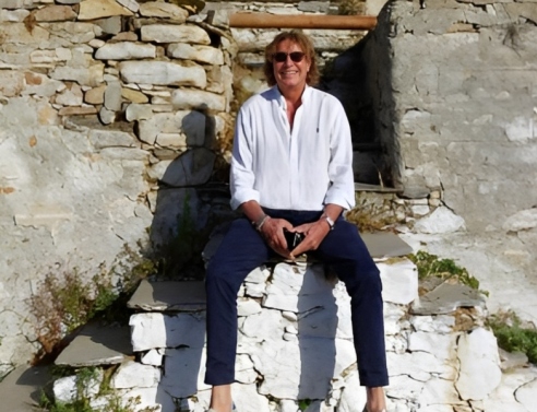 Η Τήνος του Cesare Barro