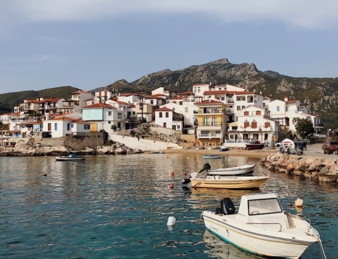 Σάμος: Τι να δεις, που να κολυμπήσεις και που να φας το καλοκαίρι.