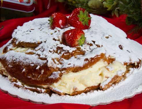 Γλυκίσματα Μιχάλης