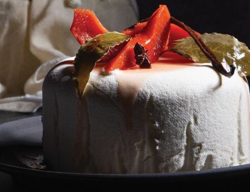 Μους από φρέσκο τυρί κρέμα και κυδώνια